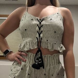 American Eagle set top!